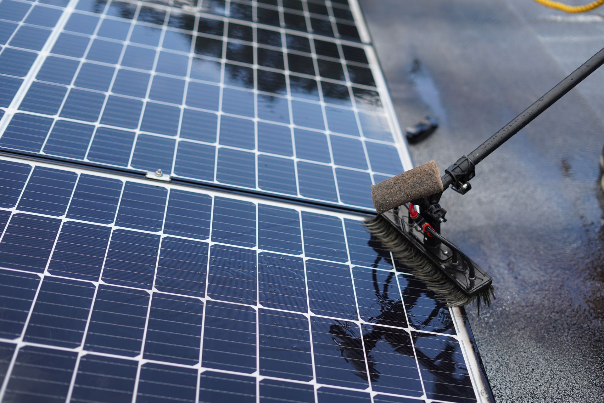 Home 24 solar panel cleaning